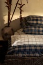 LEXINGTON Rutete sengesett i bomullsflanell denimblå/beige thumbnail