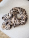 7 DAYS Paisley skjerf – Beige thumbnail