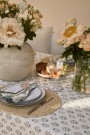 LEXINGTON Duk med eukalyptus blomstertrykk 150x350cm thumbnail