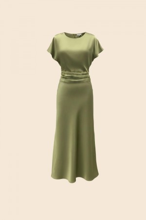 SECRETS BY B Emelienne Kjole – Sage Green