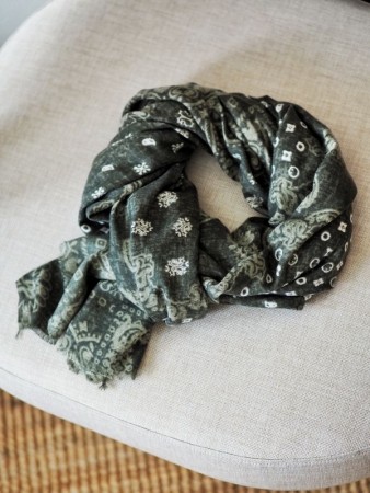 7 DAYS Paisley skjerf – Grønn